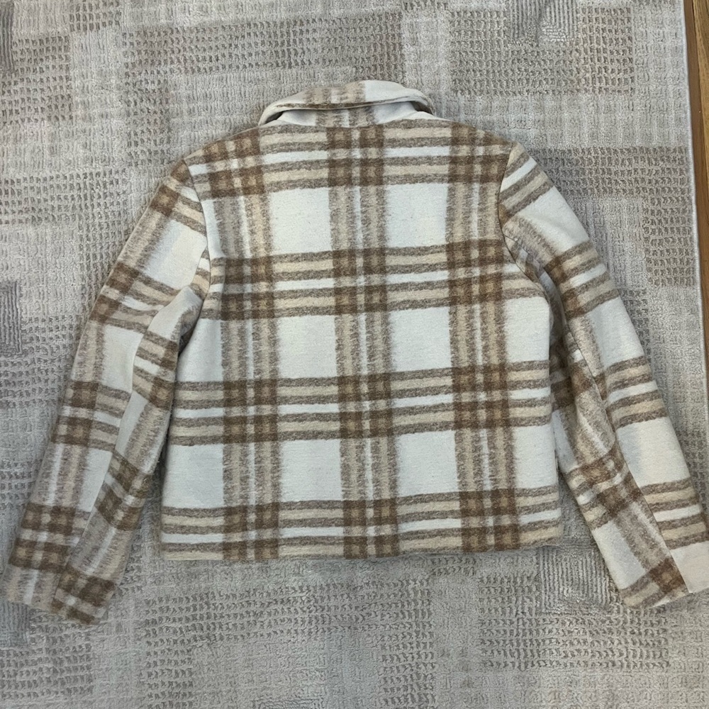 CYRUS Women's Cropped Plaid Jacket Cream and Brown size large - Picture 2 of 5